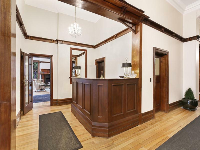 The Robertson Hotel Экстерьер фото